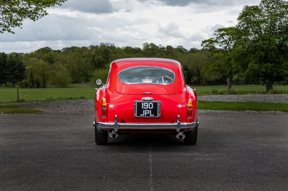 ASTON MARTIN DB2/4 MKIII FHC