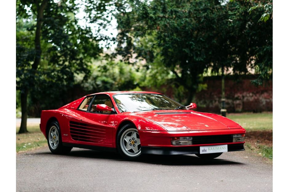 FERRARI TESTAROSSA