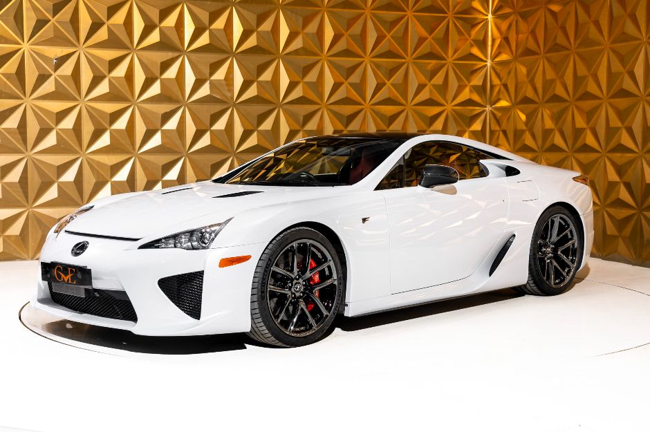 LEXUS LFA