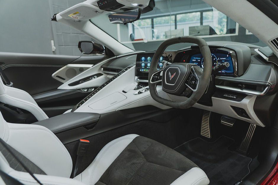 CHEVROLET CORVETTE STINGRAY