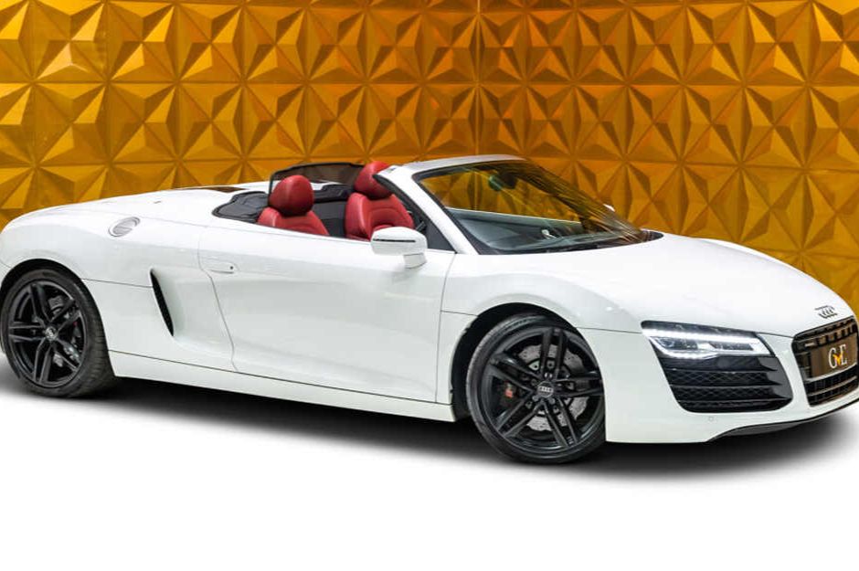 AUDI R8
