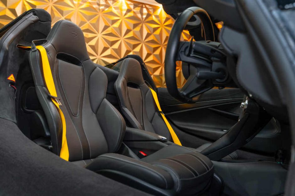 MCLAREN 720S