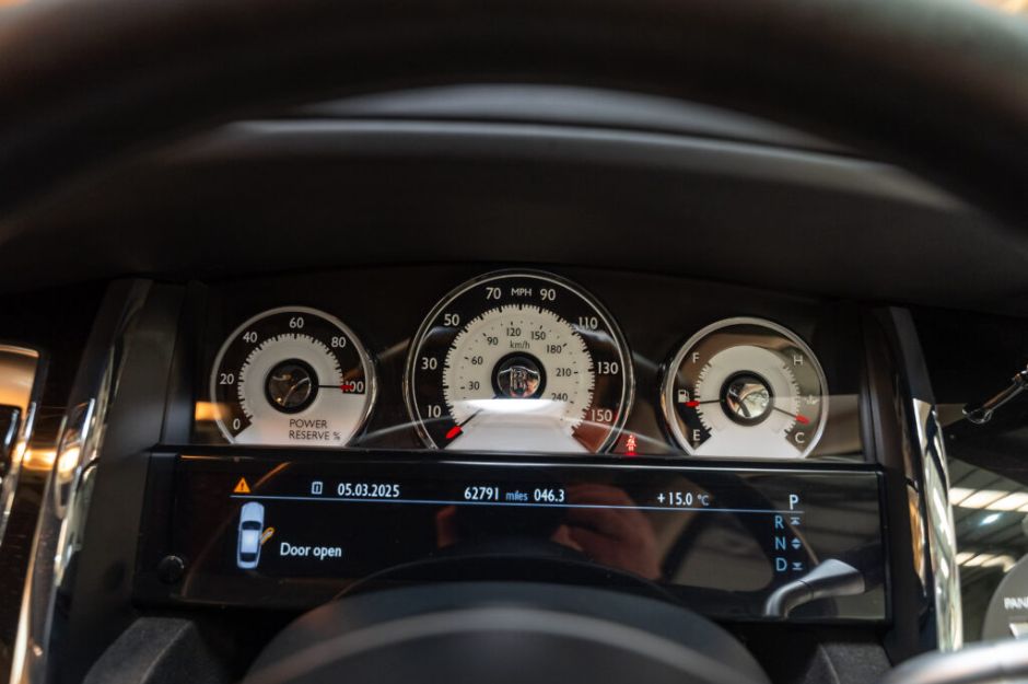 ROLLS-ROYCE WRAITH
