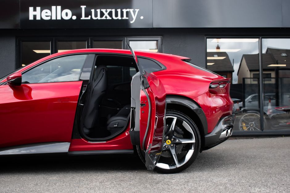 FERRARI PUROSANGUE
