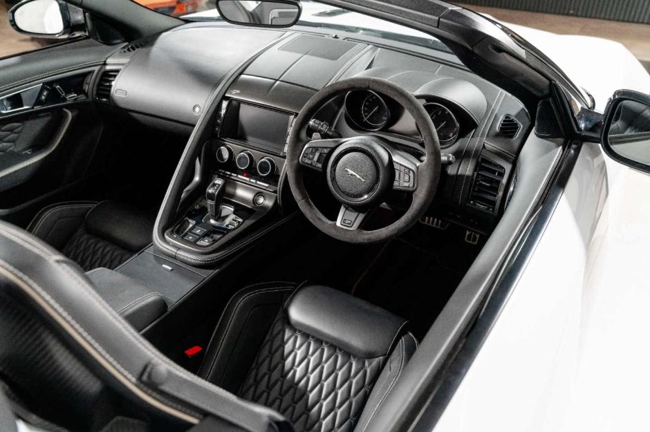 JAGUAR F-TYPE