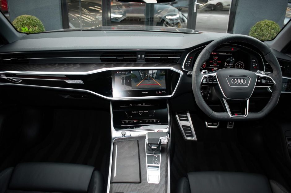 AUDI RS6