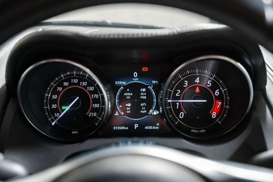 JAGUAR F-TYPE LISTER LFT 666