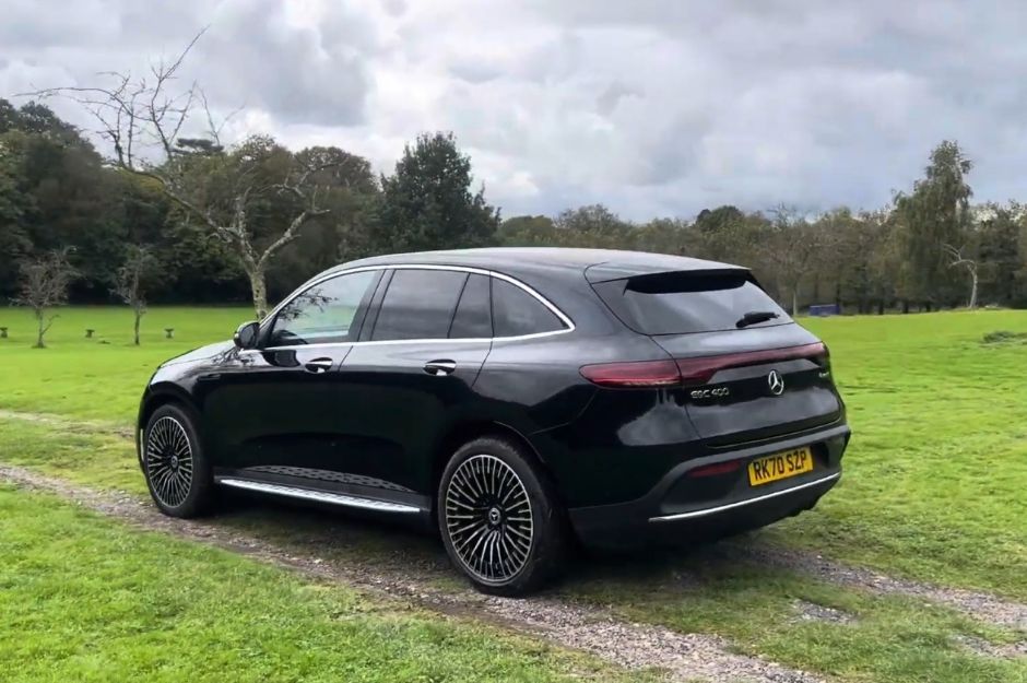 MERCEDES-BENZ EQC 400 AMG LINE PREMIUM 4M