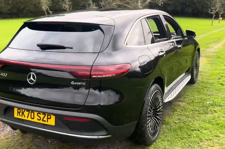 MERCEDES-BENZ EQC 400 AMG LINE PREMIUM 4M
