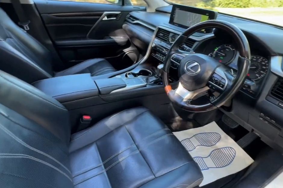 LEXUS RXL 450H TAKUMI CVT