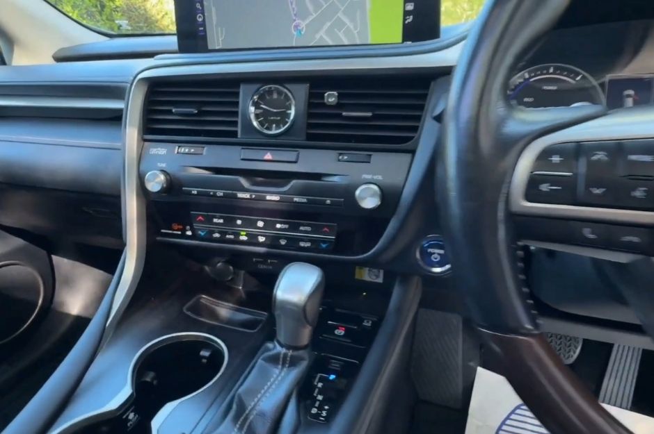 LEXUS RXL 450H TAKUMI CVT