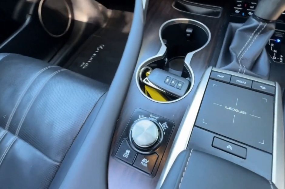 LEXUS RXL 450H TAKUMI CVT