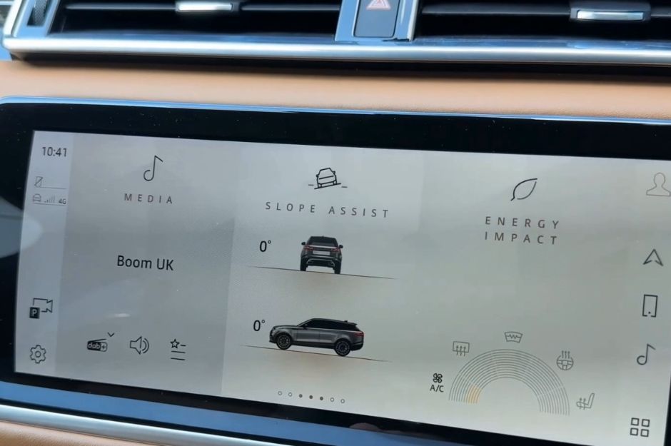 LAND ROVER R ROVER VELAR R-DYN HSE PHEV A