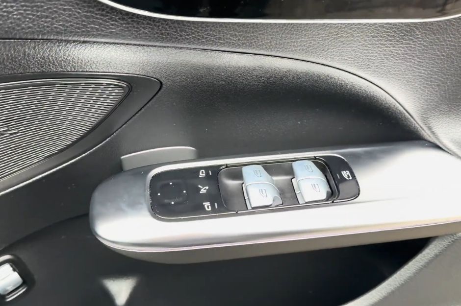 MERCEDES-BENZ C 200 AMG LINE PREMIUM MHEV A