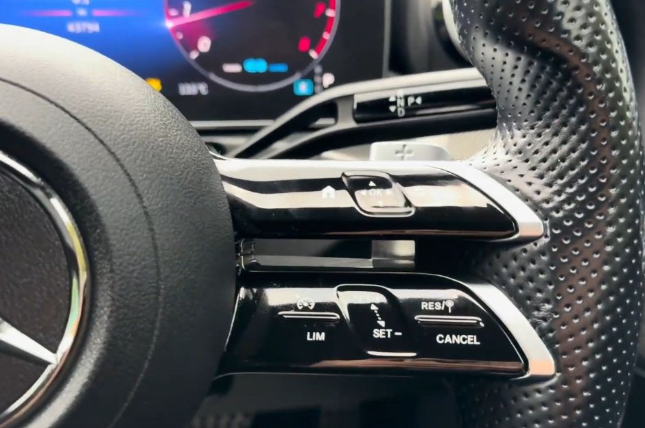 MERCEDES-BENZ C 200 AMG LINE PREMIUM MHEV A