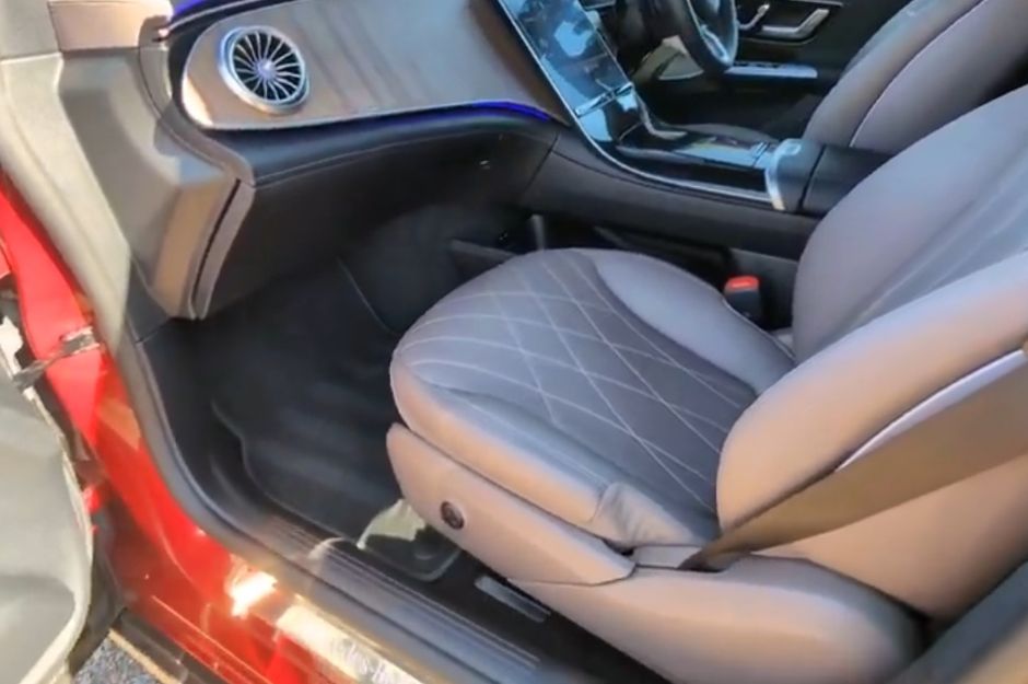 MERCEDES-BENZ EQE 350+ EXCLUSIVE LUXURY