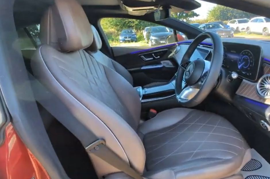 MERCEDES-BENZ EQE 350+ EXCLUSIVE LUXURY