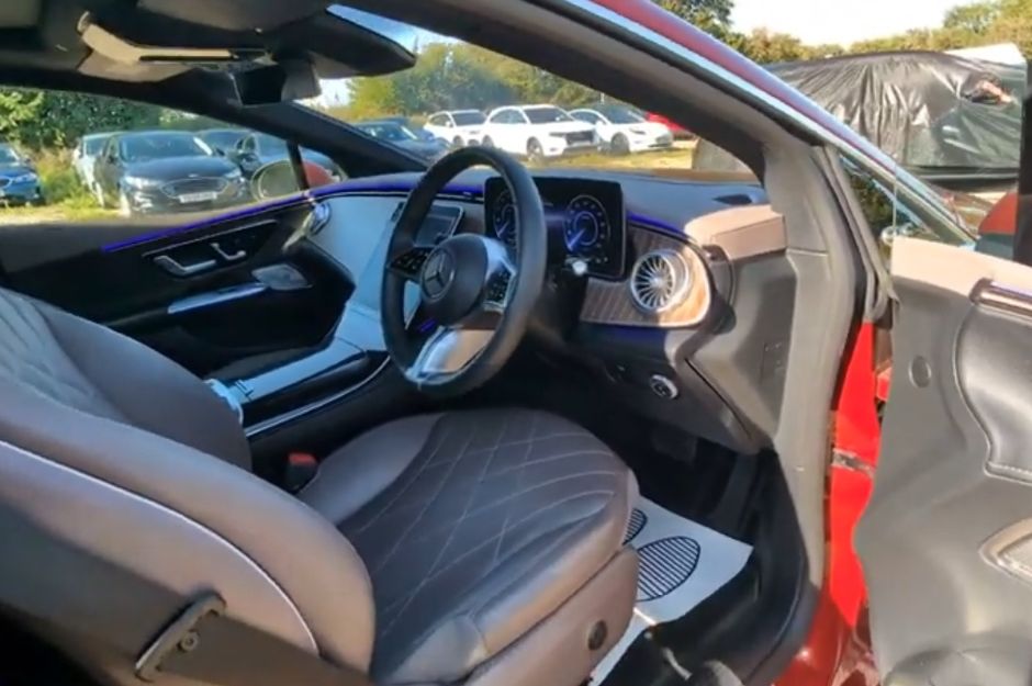 MERCEDES-BENZ EQE 350+ EXCLUSIVE LUXURY