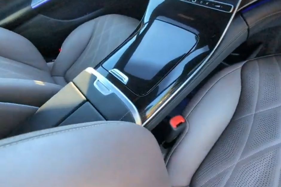 MERCEDES-BENZ EQE 350+ EXCLUSIVE LUXURY