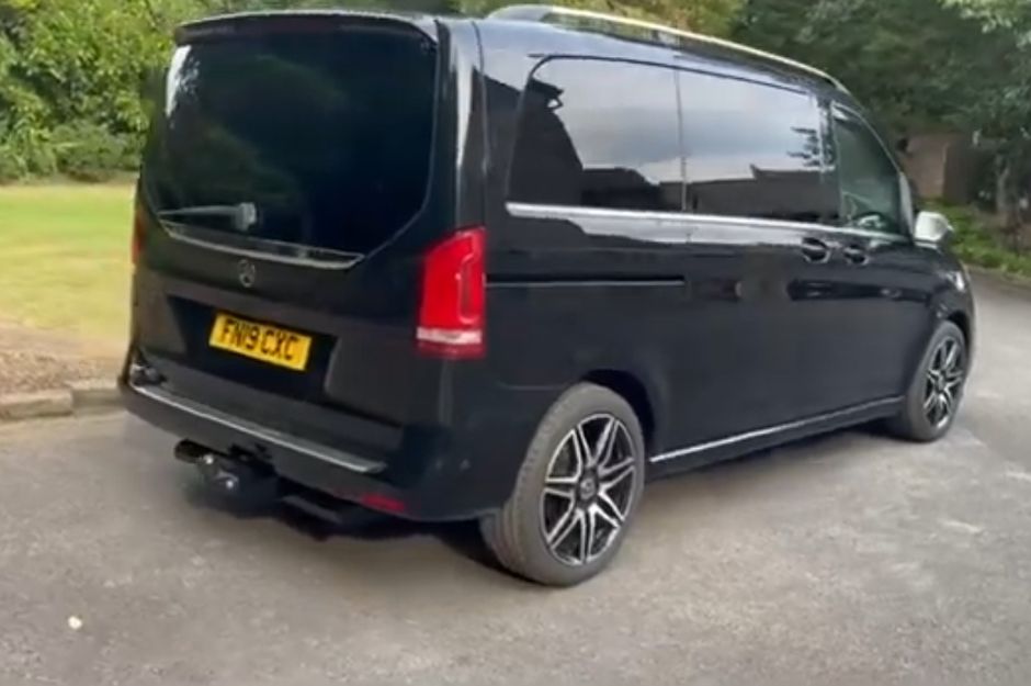 MERCEDES-BENZ V 250 AMG LINE D AUTO