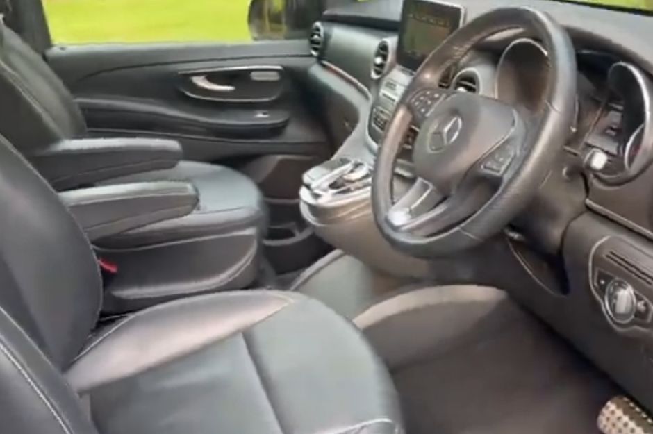 MERCEDES-BENZ V 250 AMG LINE D AUTO