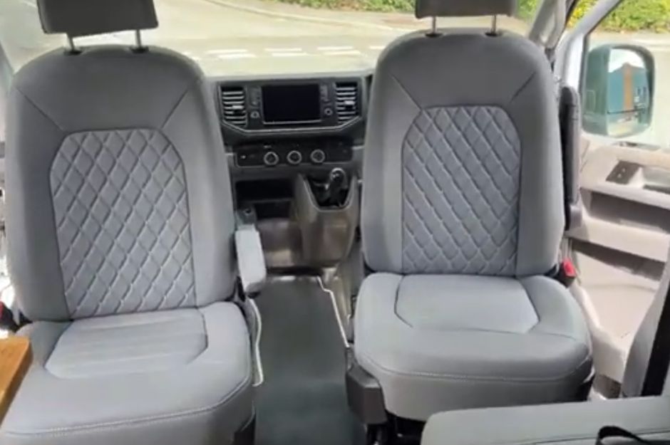 VOLKSWAGEN CRAFTER CR35 TRENDLINE TDI