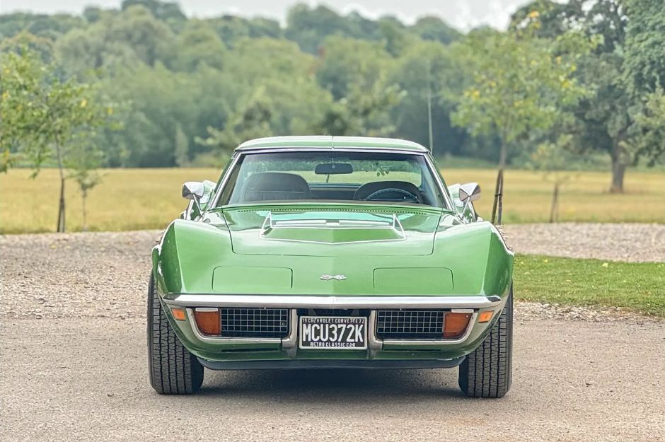 CHEVROLET CORVETTE C3 T-TOP