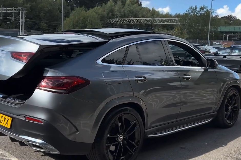 MERCEDES-BENZ GLE 400 AMG LINE PREM + D 4M A