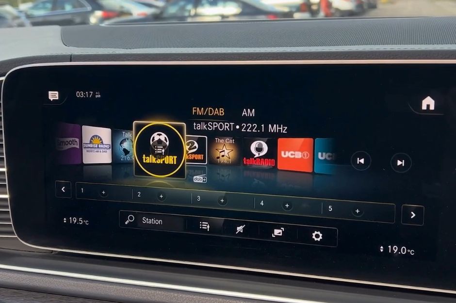 MERCEDES-BENZ GLE 400 AMG LINE PREM + D 4M A