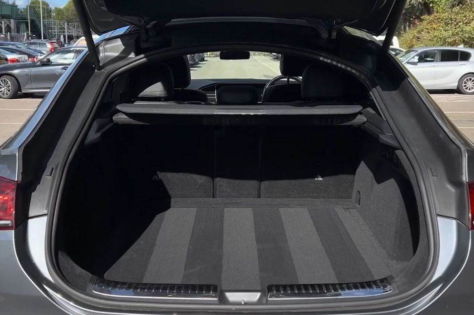 MERCEDES-BENZ GLE 400 AMG LINE PREM + D 4M A