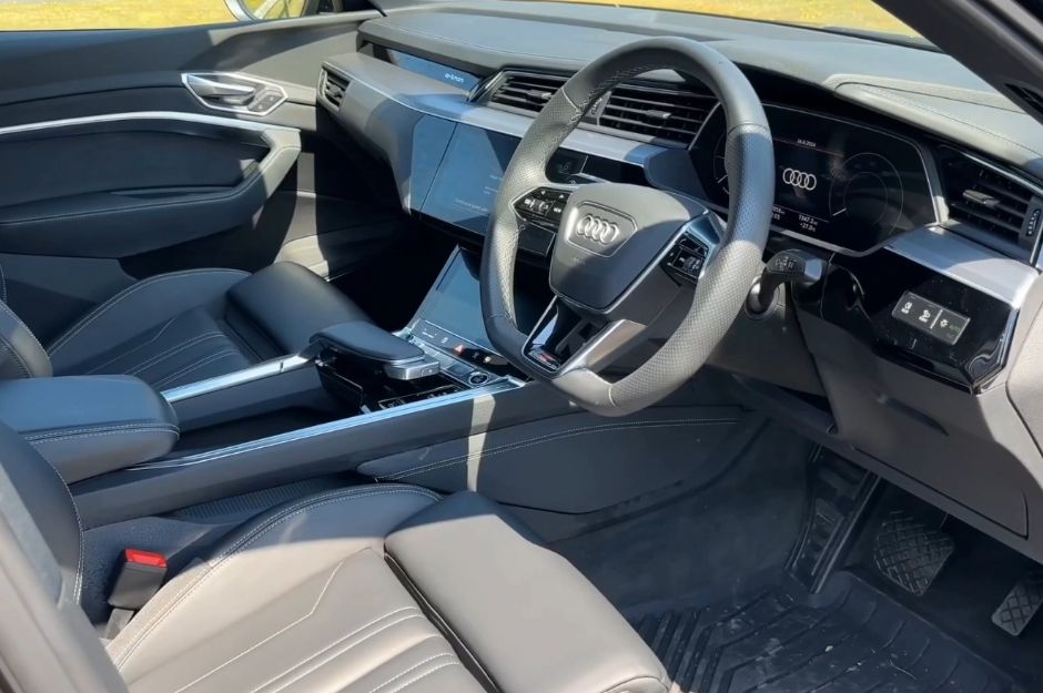 AUDI E-TRON BLACK EDITION 50 QUAT