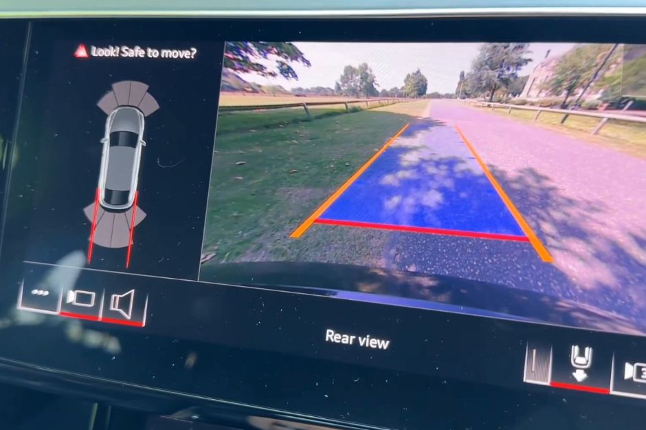 AUDI E-TRON BLACK EDITION 50 QUAT