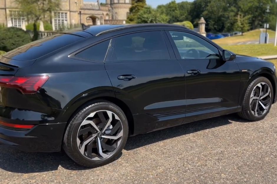 AUDI E-TRON BLACK EDITION 50 QUAT